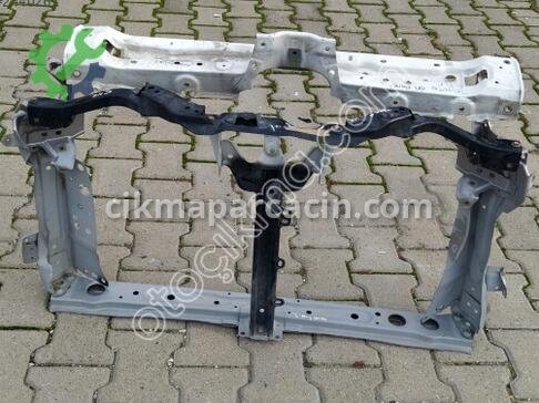 Toyota C-HR Hybrid Ön Panel çıkma parça