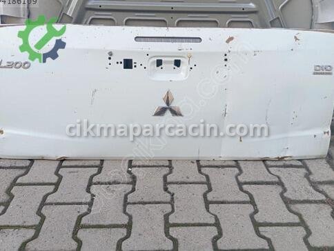 Mitsubishi L200 Bagaj Kapağı çıkma parça