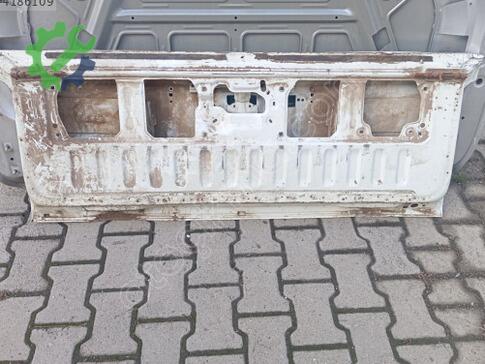 Mitsubishi L200 Bagaj Kapağı çıkma parça