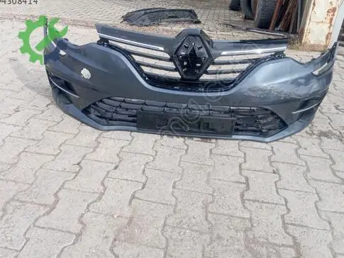 Renault Megane Ön Tampon çıkma parça