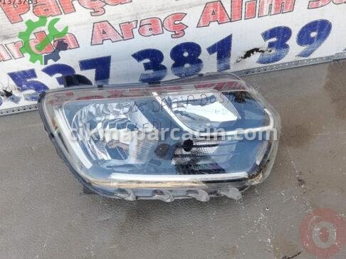 Dacia Duster Sağ Ön Far çıkma parça