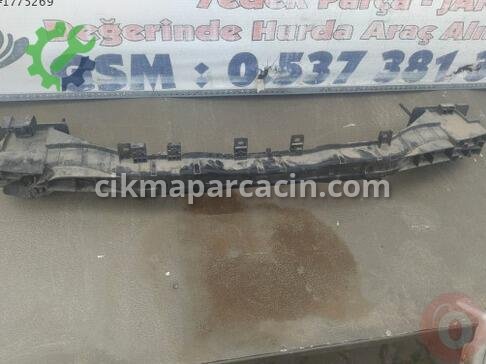 Hyundai Elantra Arka Tampon Demiri çıkma parça
