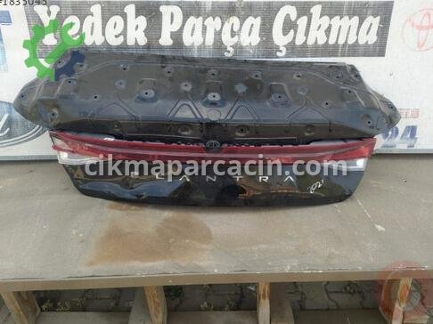 Hyundai Elantra Bagaj Kapağı çıkma parça