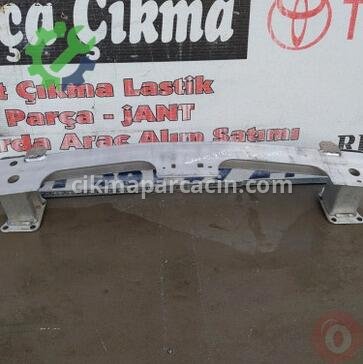 Peugeot 2008 Ön Tampon Demiri çıkma parça