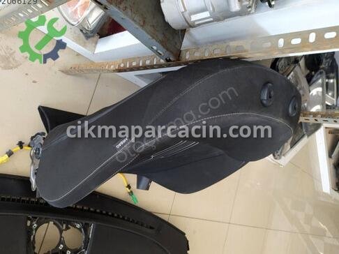 Hyundai Tucson Sağ Ön Koltuk çıkma parça