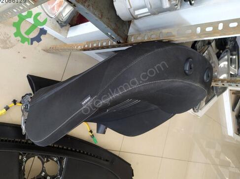Hyundai Tucson Sağ Ön Koltuk çıkma parça