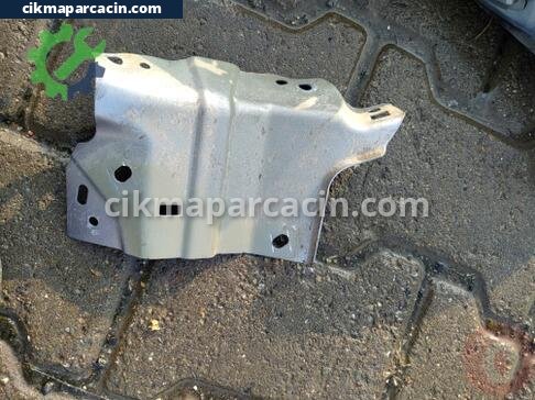 Opel Crossland Ön Çamurluk çıkma parça