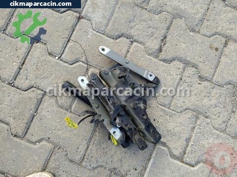 Opel Insignia Bagaj Amortisörü çıkma parça
