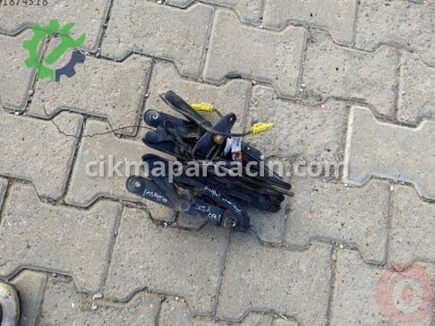 Opel Insignia Bagaj Amortisörü çıkma parça
