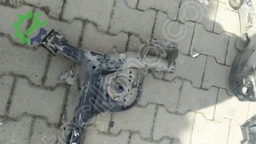 Renault Clio Arka Dingil çıkma parça
