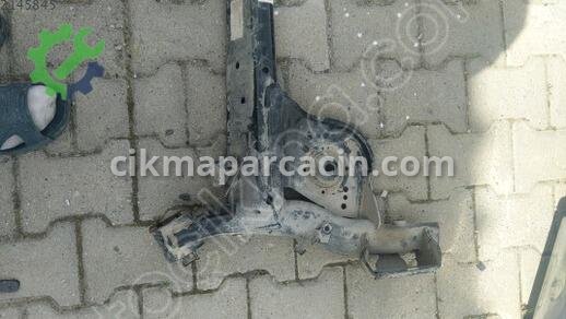 Renault Clio Arka Dingil çıkma parça