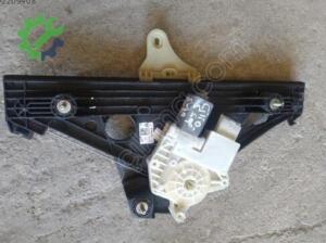 2019 2022 Renault Clio 5 sag arka cam kirikosu