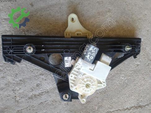 Renault Clio Sağ Arka Cam Krikosu çıkma parça