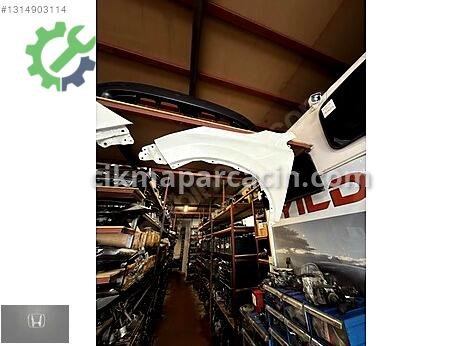 Honda CR-V Sol Çamurluk çıkma parça