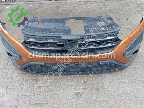 Dacia Sandero Ön Tampon çıkma parça