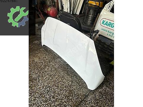 Ford Tourneo Courier Kaput 2019-2023 çıkma parça
