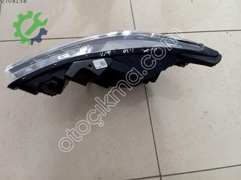 Hyundai i20 Sağ Ön Far çıkma parça