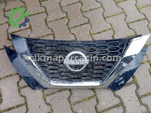 Nissan Juke Ön Panjur çıkma parça