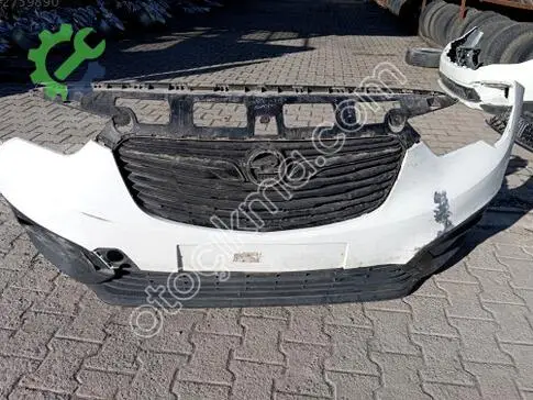Opel Combo Ön Tampon çıkma parça
