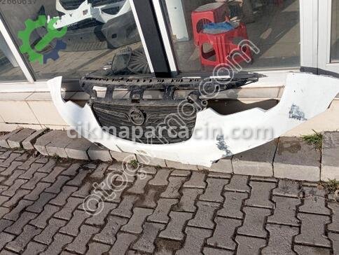Opel Combo Ön Tampon çıkma parça