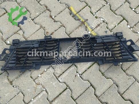 Peugeot 2008 Tampon Izgarası çıkma parça