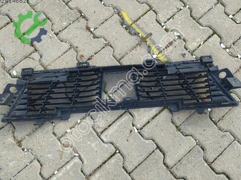 Peugeot 2008 Tampon Izgarası çıkma parça