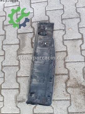 Peugeot 2008 Kapı Çıtası çıkma parça