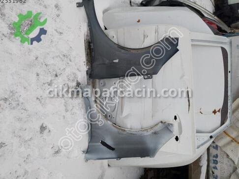 Renault Clio Sağ Ön Çamurluk çıkma parça