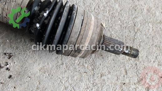 Renault Clio Sağ Ön Aks çıkma parça