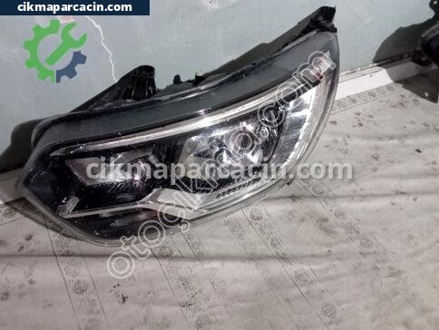 Renault Express Sol Ön Far çıkma parça