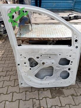 Renault Express Sol Ön Kapı çıkma parça