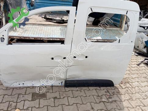 Renault Express Sol Ön Kapı çıkma parça