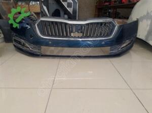 2019 2023 Skoda Octavia ön tampon