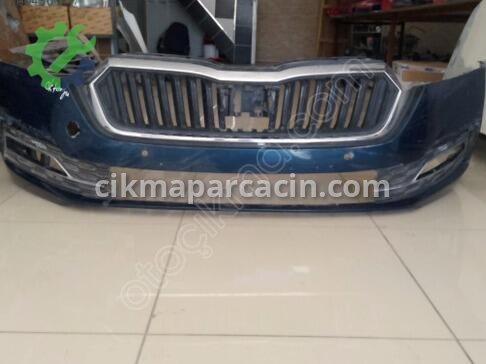 Skoda Octavia Ön Tampon çıkma parça