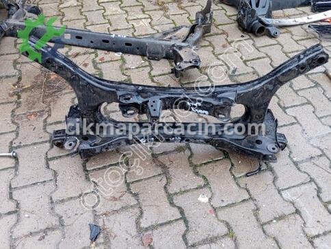 Toyota Corolla Arka Dingil çıkma parça