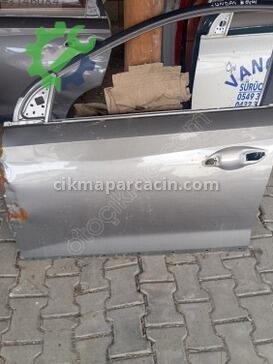 Hyundai Bayon Sol Ön Kapı çıkma parça