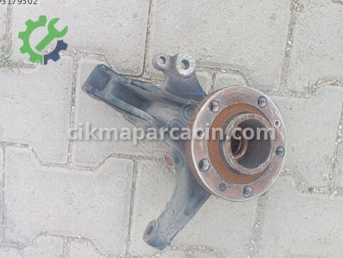 Opel Combo Sağ Ön Taşıyıcı çıkma parça