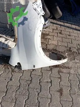 Opel Mokka Sağ Ön Çamurluk çıkma parça