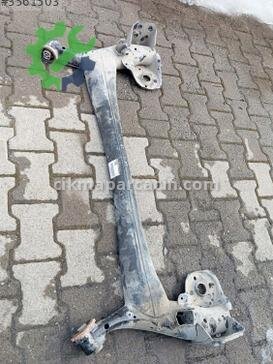 Opel Mokka Arka Dingil çıkma parça