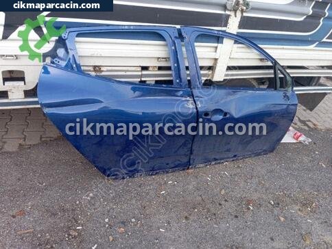 Renault Clio Sağ Ön Kapı çıkma parça