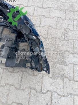 Renault Megane Ön Tampon çıkma parça