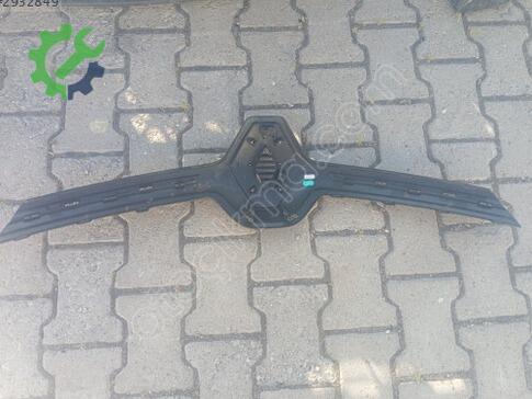 Renault Taliant Ön Panjur çıkma parça