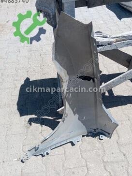 Skoda Karoq Sağ Ön Çamurluk çıkma parça