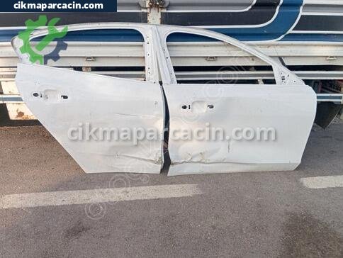 Ford Focus Sağ Ön Kapı çıkma parça