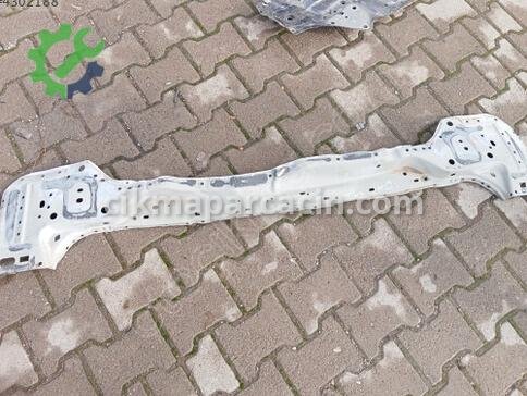 Peugeot Rifter Arka Panel çıkma parça