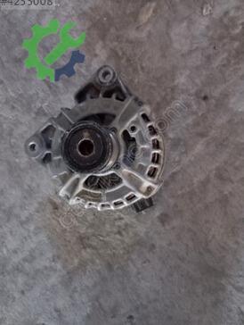 Renault Clio Şarj Dinamosu çıkma parça
