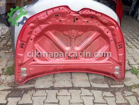 Renault Clio Kaput çıkma parça