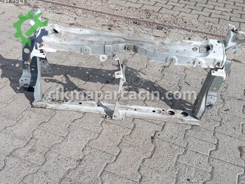 Toyota Corolla Ön Panel çıkma parça