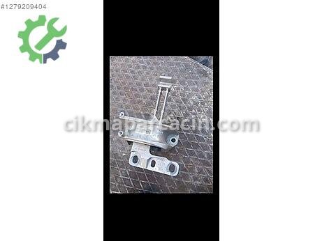 Volkswagen Polo Motor Takozu çıkma parça