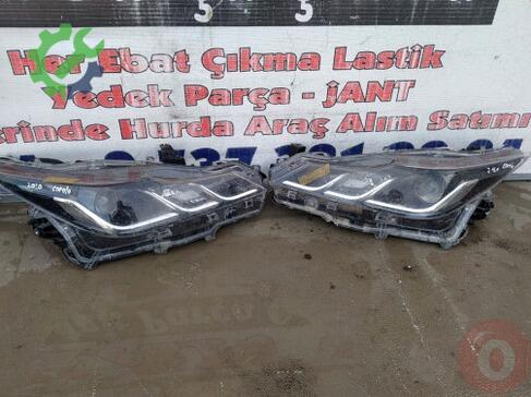 Toyota Corolla LED Far çıkma parça